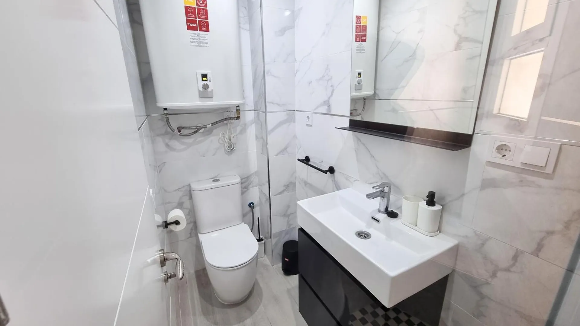 Aljaima I City Center And Beach Apartment Fuengirola