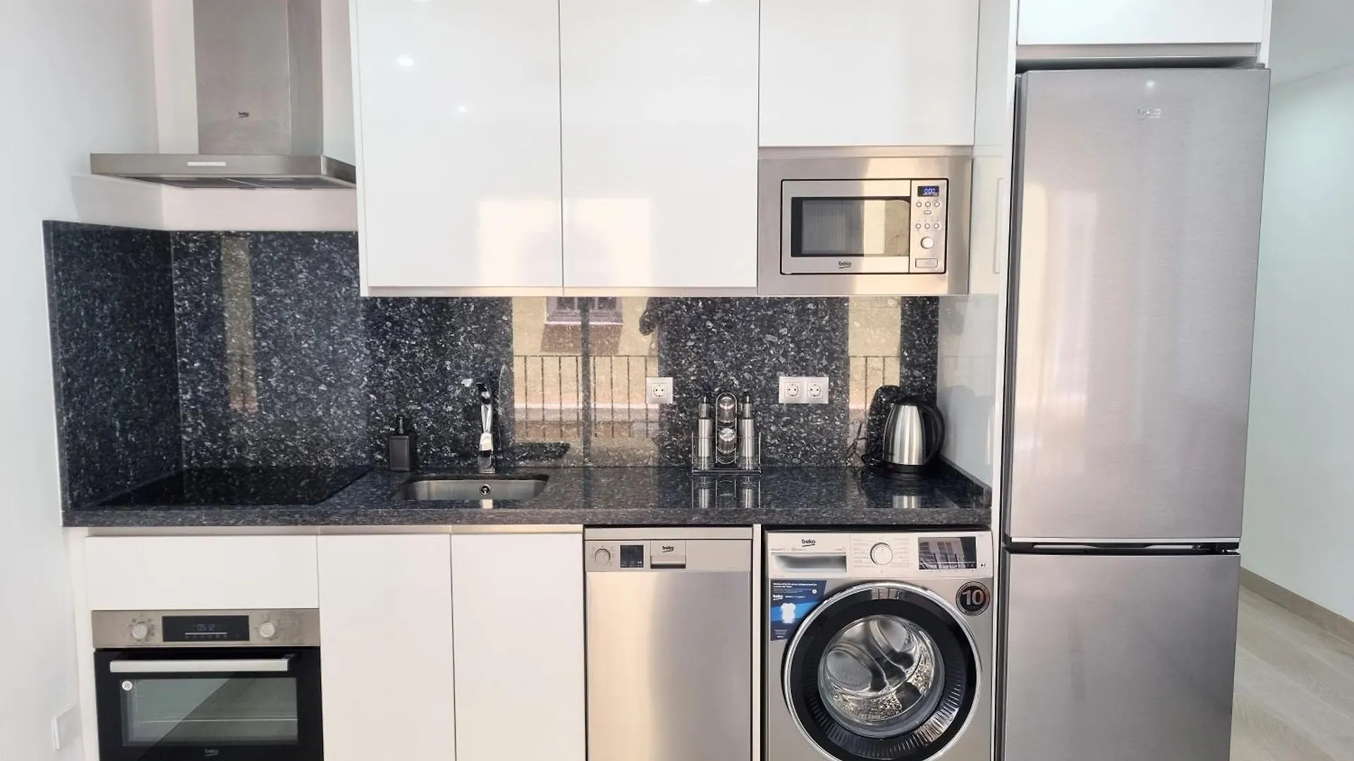Aljaima I City Center And Beach Apartment Fuengirola